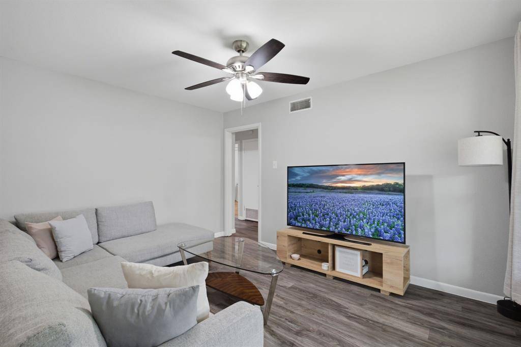 1413 N Wharton Street, Sherman, TX 75092