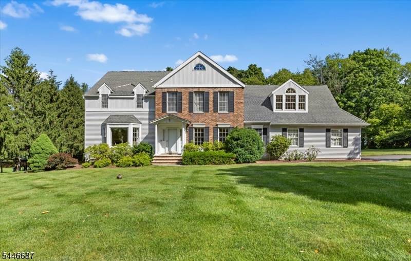 5 Cambridge Rd, Andover Twp., NJ 07848