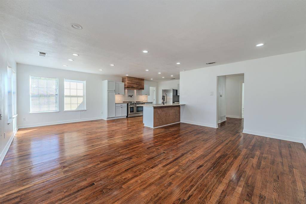 688 Private Road 1152, Stephenville, TX 76401