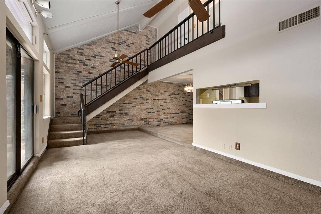 2325 Overland Lane, Arlington, TX 76014