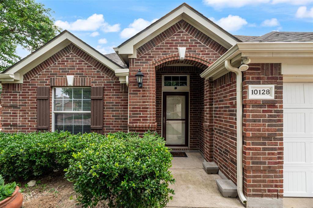 10128 Longranger Drive, Fort Worth, TX 76053