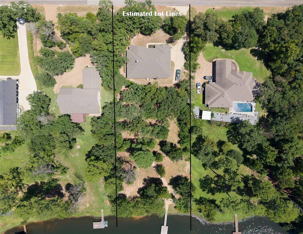 9236 Safari Bluff, Larue, TX 75770