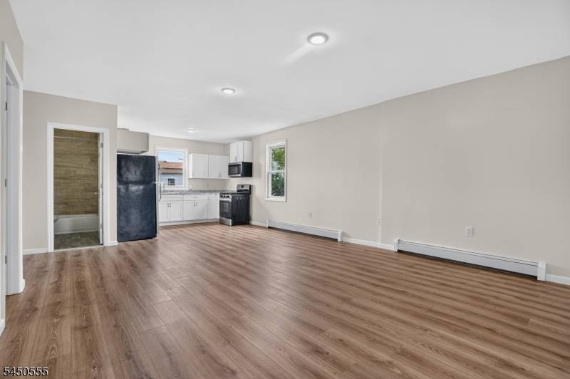 518 Springfield Ave #3, Newark City, NJ 07103