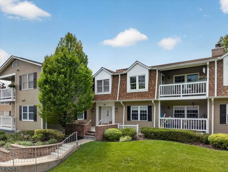 24B Heritage Dr, Chatham Twp., NJ 07928