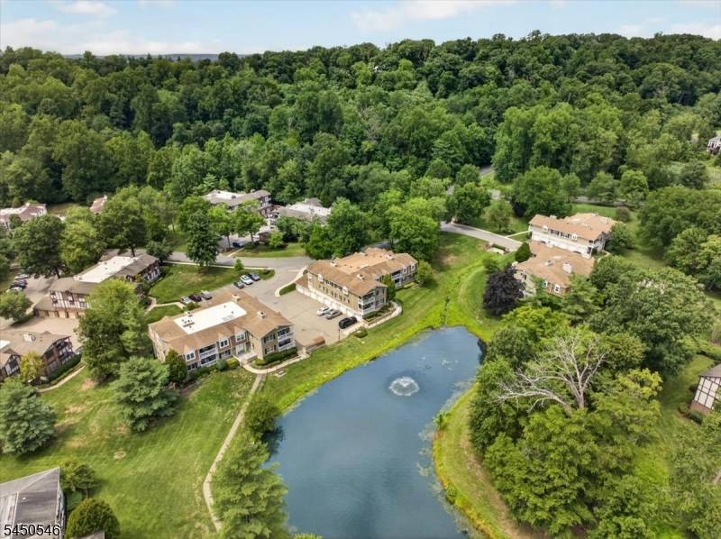 24B Heritage Dr, Chatham Twp., NJ 07928
