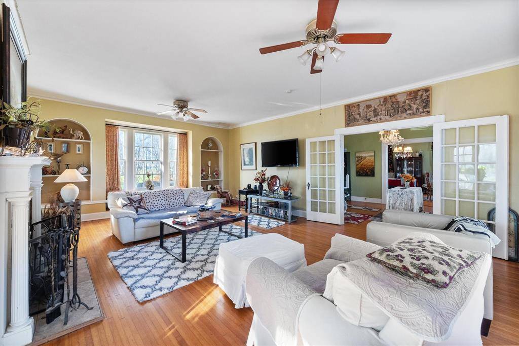 300 5th Street, Kerens, TX 75144