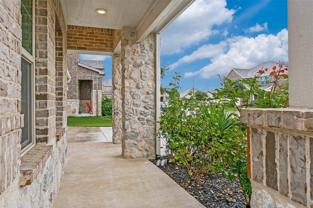 5508 Baker Creek Road, Fort Worth, TX 76126