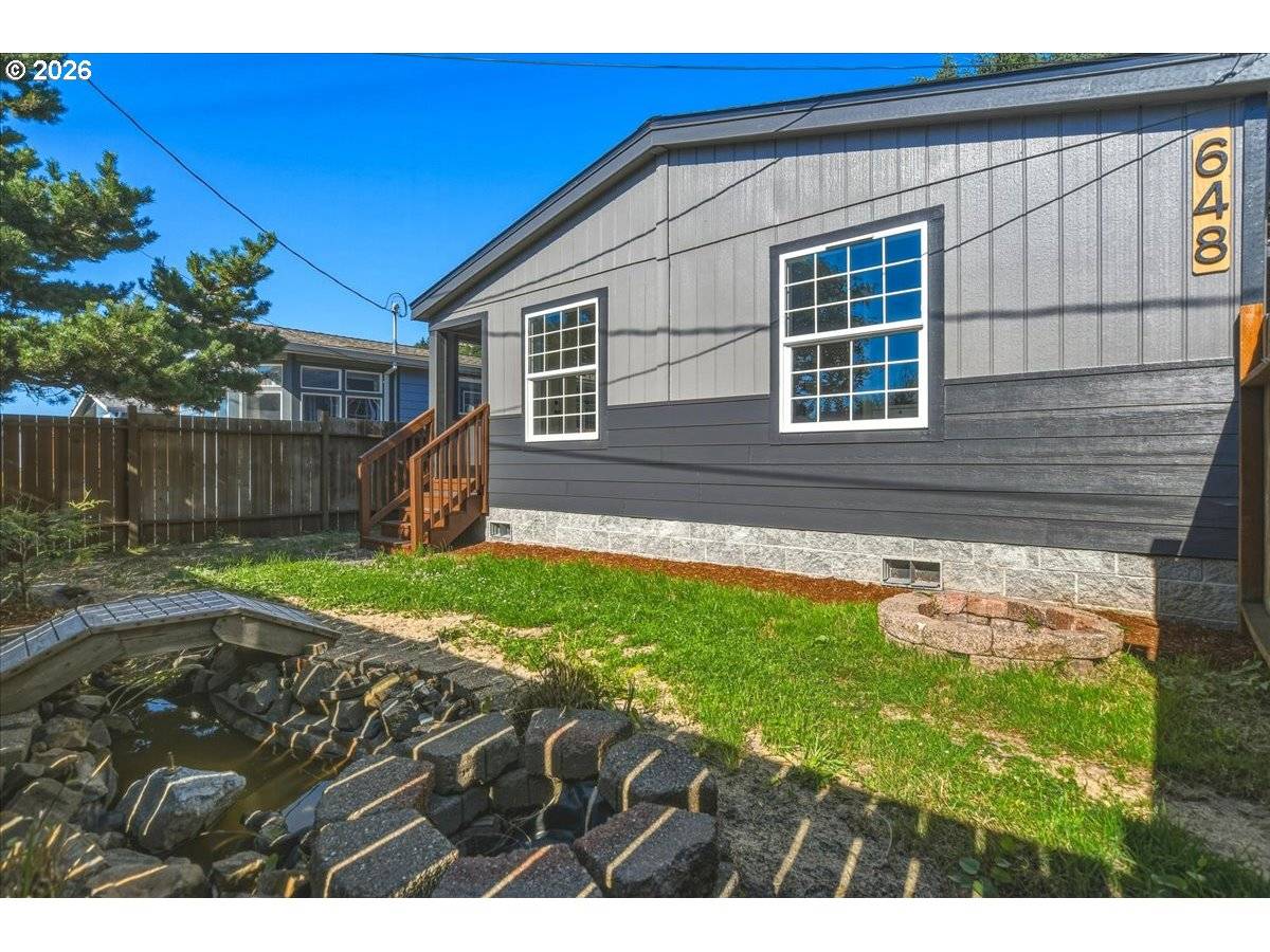 648 S CORAL ST, Rockaway Beach, OR 97136