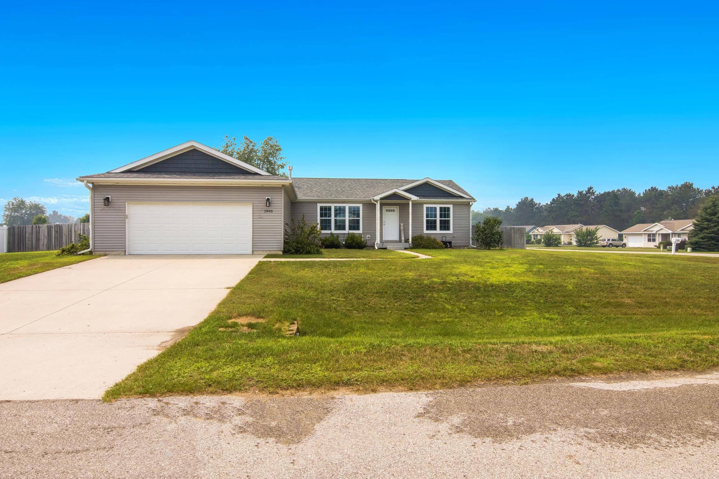 1995 Hansen CIR, Blair Twp, MI 49685