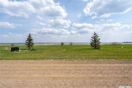 750 Lakeshore DRIVE, Meota, SK S0M 1X0