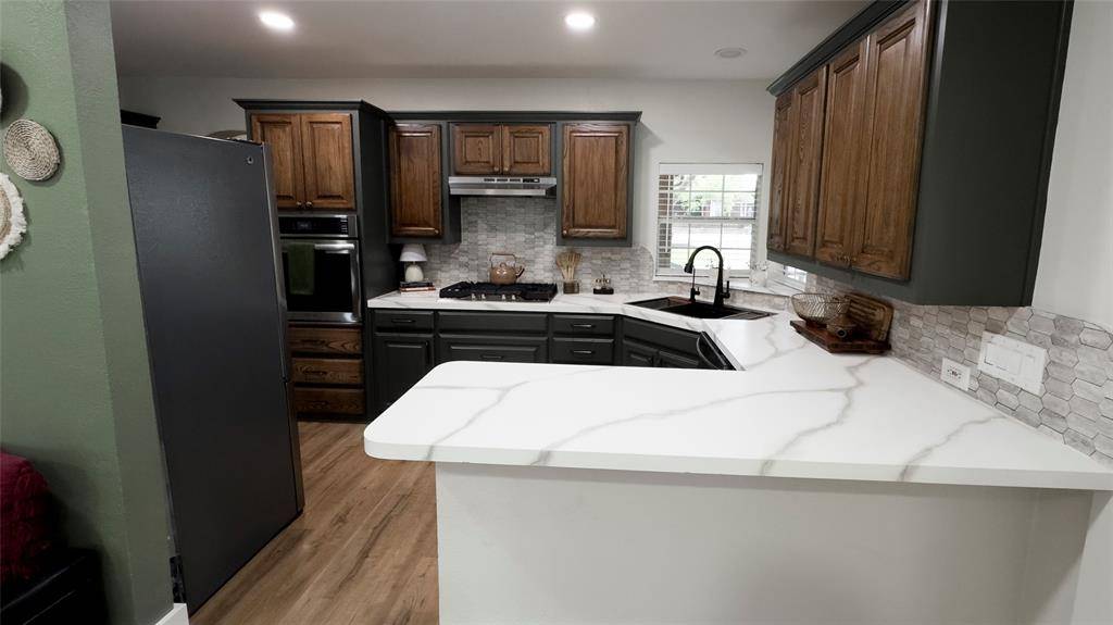 1016 W Collins Street, Denton, TX 76201