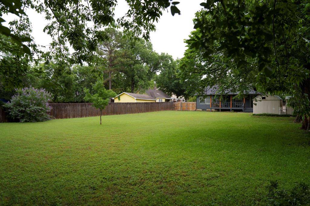 1016 W Collins Street, Denton, TX 76201