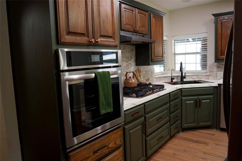 1016 W Collins Street, Denton, TX 76201