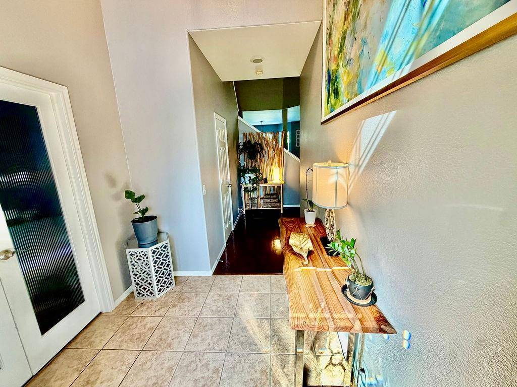 8101 Mansanillo Court, Arlington, TX 76002