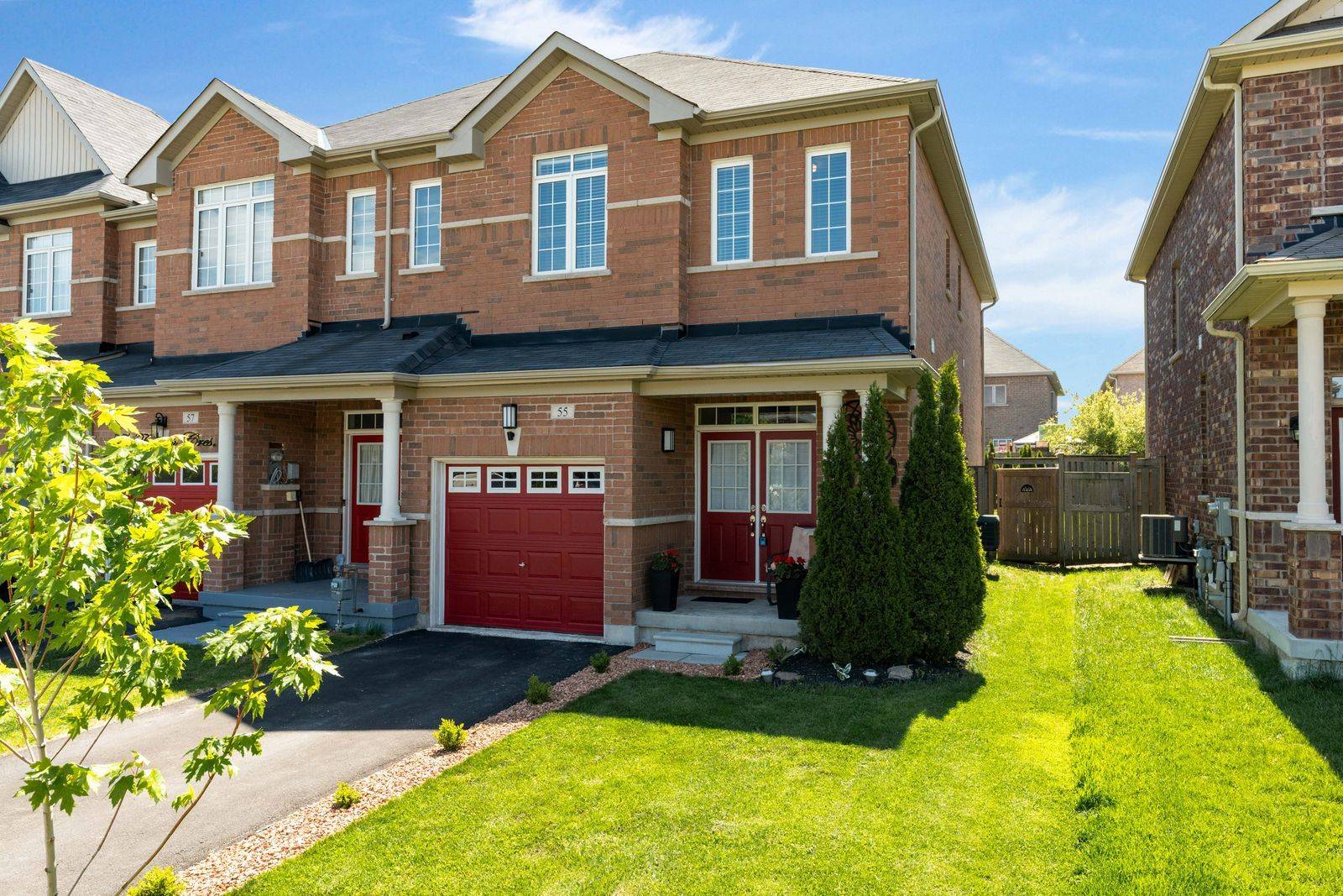 55 Forsyth CRES, Barrie, ON L4N 6R1
