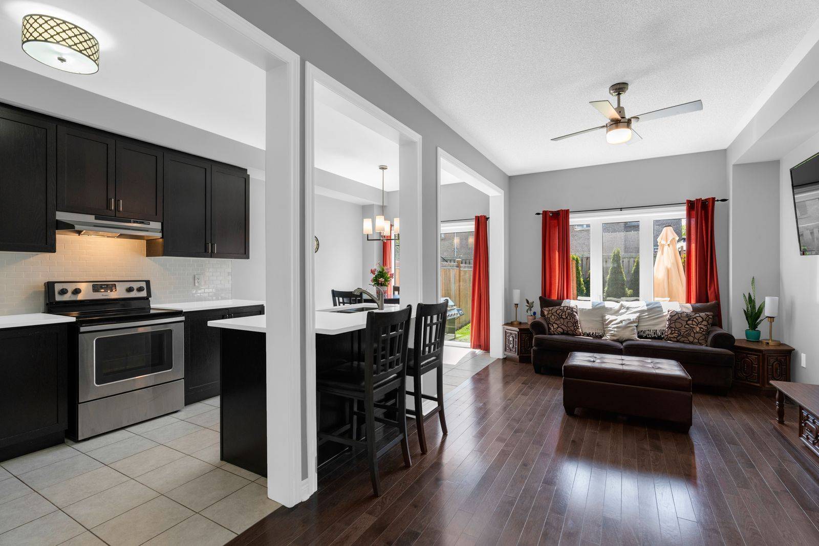 55 Forsyth CRES, Barrie, ON L4N 6R1
