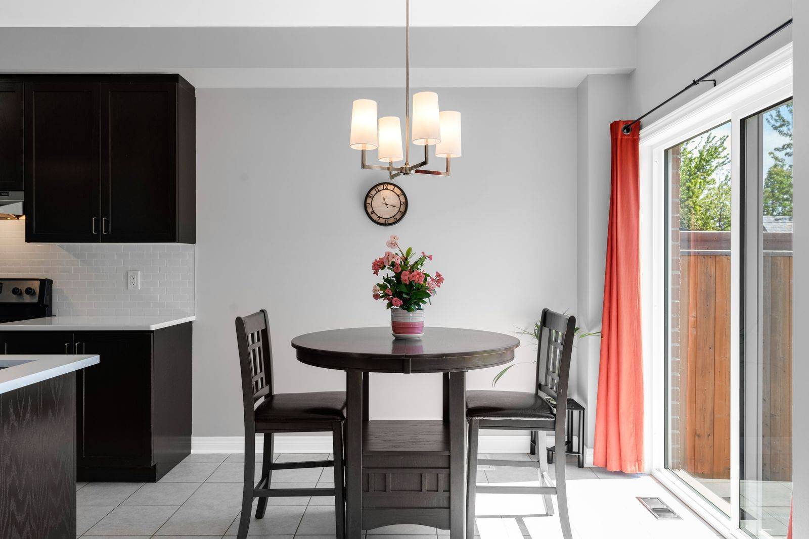 55 Forsyth CRES, Barrie, ON L4N 6R1
