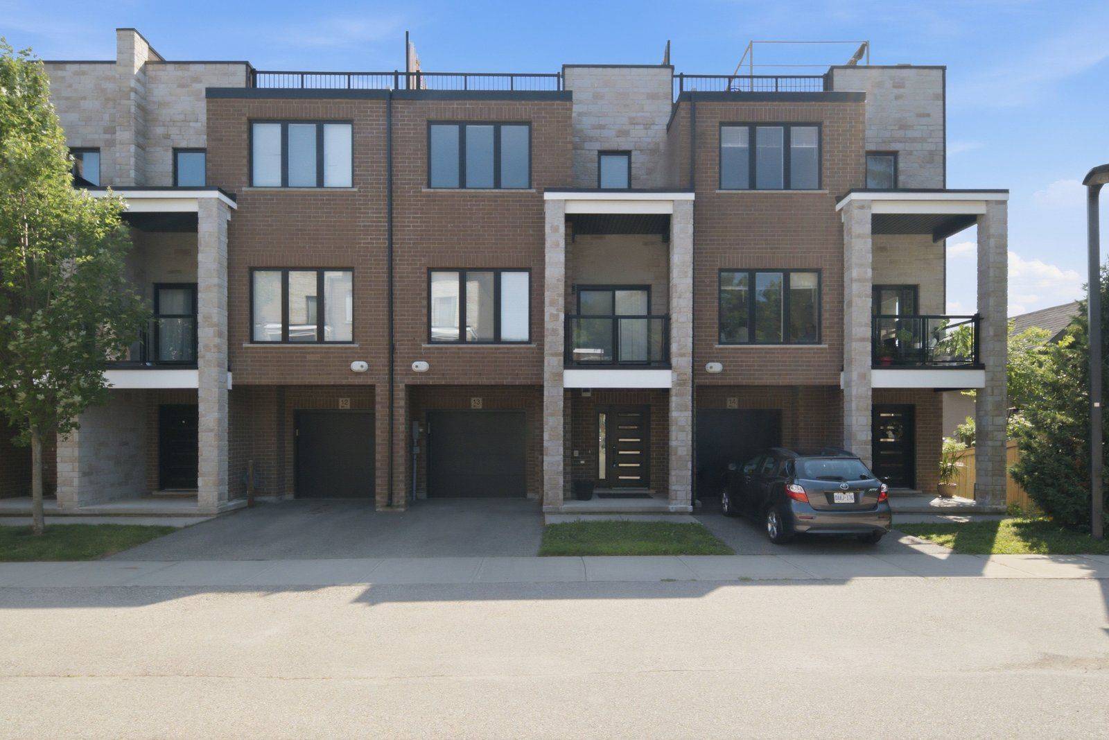 33 Jarvis ST #13, Brantford, ON N3T 4A7