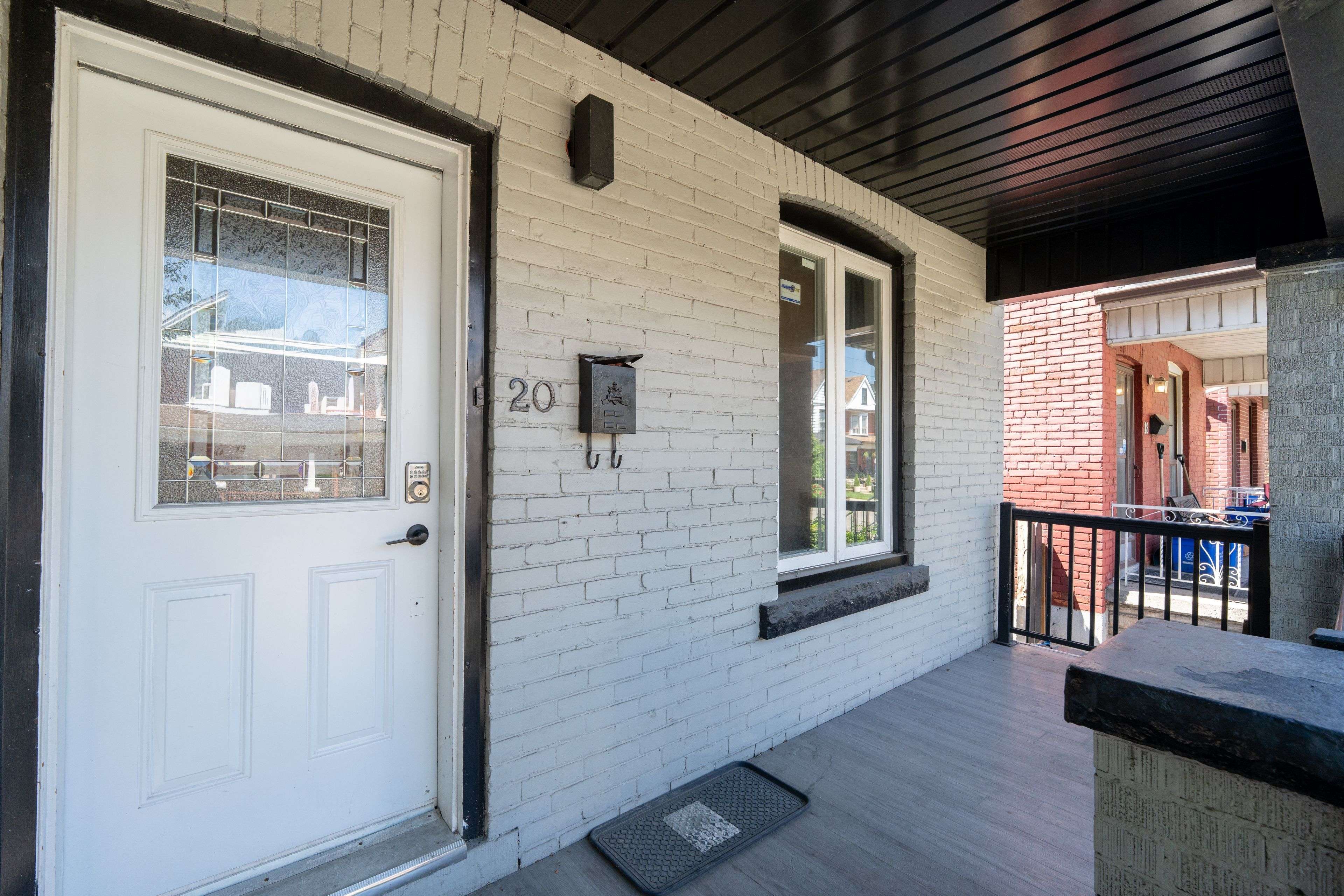 20 Somerset AVE, Hamilton, ON L8L 2L5