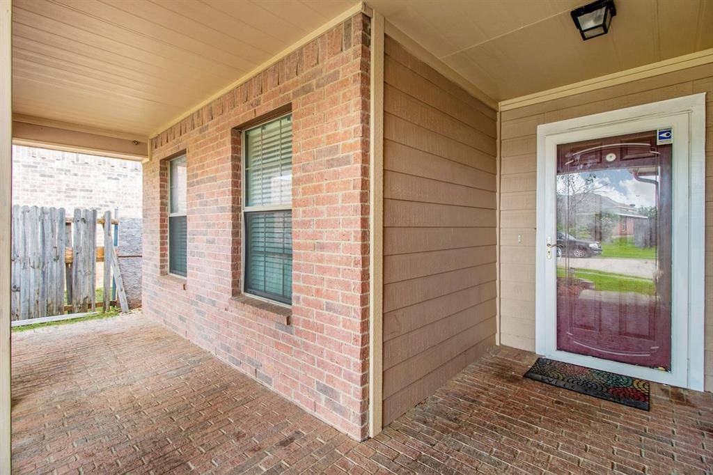 8141 Plateau Drive, Fort Worth, TX 76120