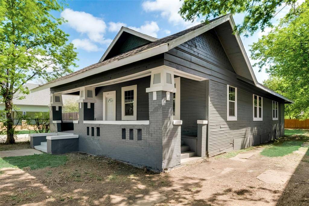 2721 Travis Avenue, Fort Worth, TX 76110
