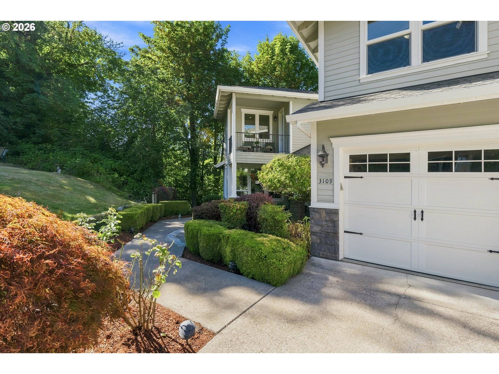 3109 SW COLLINS CT, Portland, OR 97219