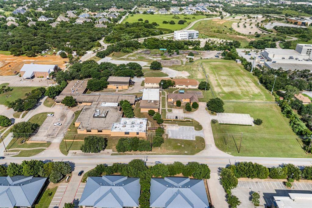 1101 N Carroll Avenue, Southlake, TX 76092