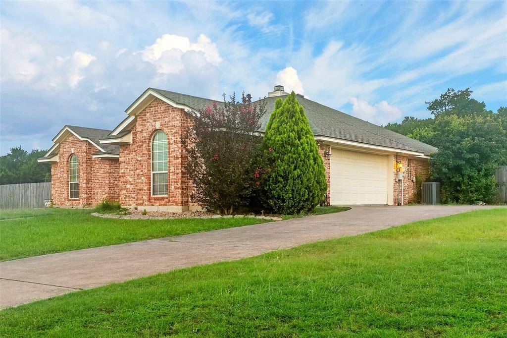124 Topaz Circle, Hewitt, TX 76643