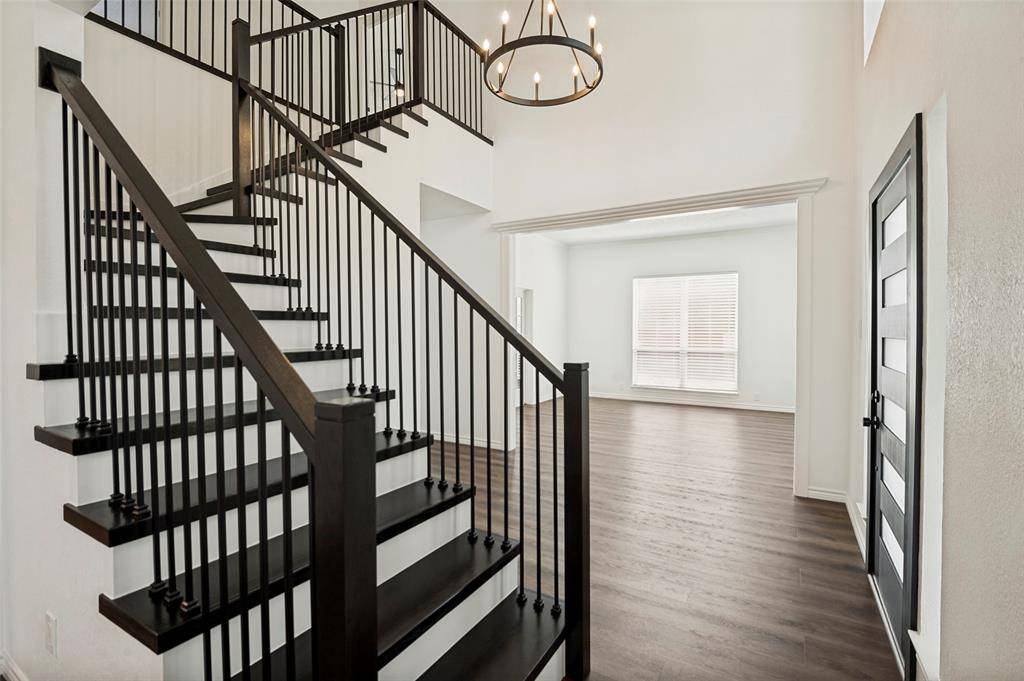 1420 Dudley Drive, Carrollton, TX 75007