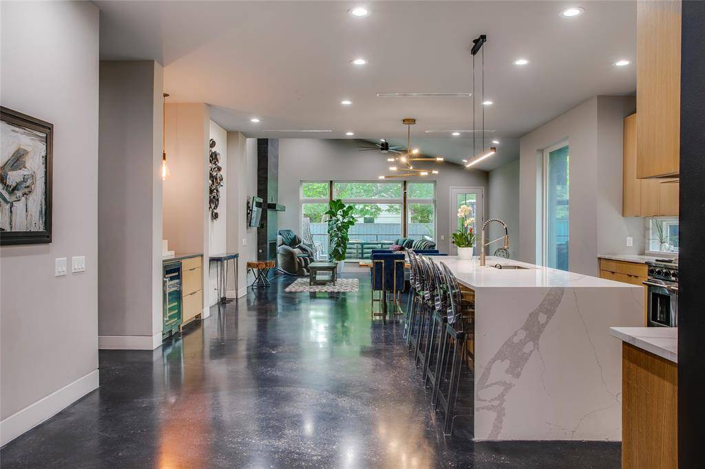 8926 Groveland Drive, Dallas, TX 75218