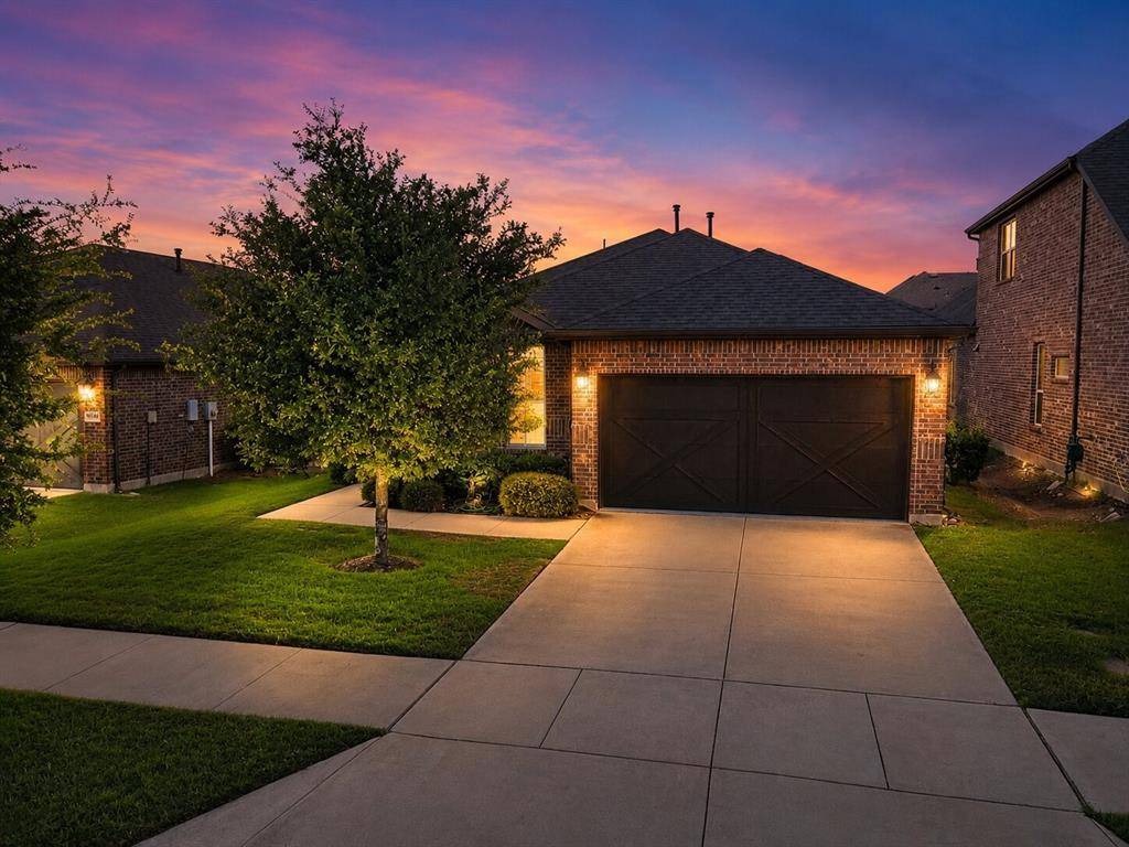 1520 Summit View Lane, Little Elm, TX 76227