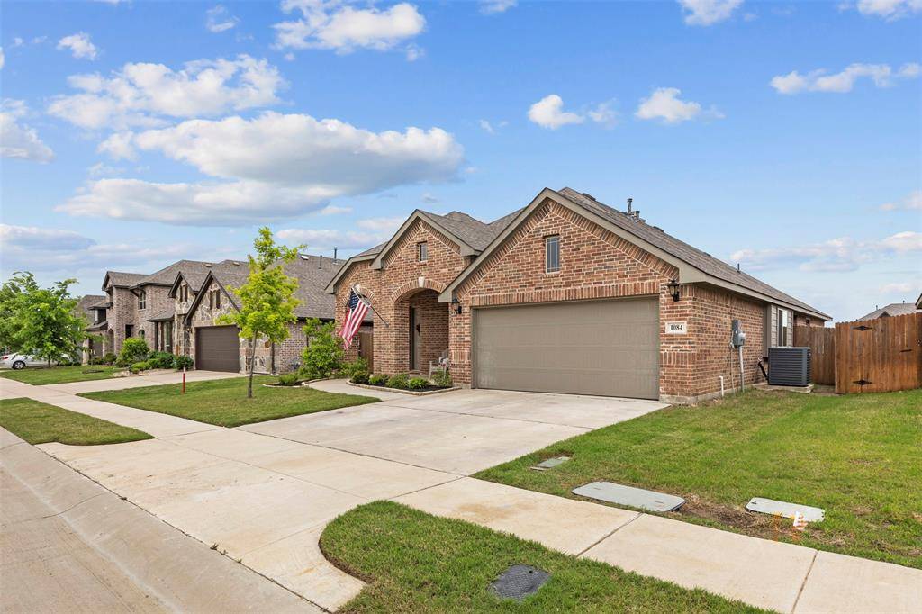1084 Imperial Eagle Road, Alvarado, TX 76009