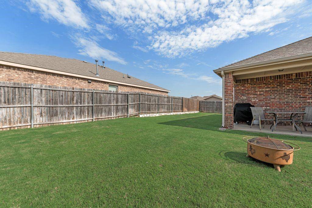 1204 Savannah Ridge Drive, Princeton, TX 75407