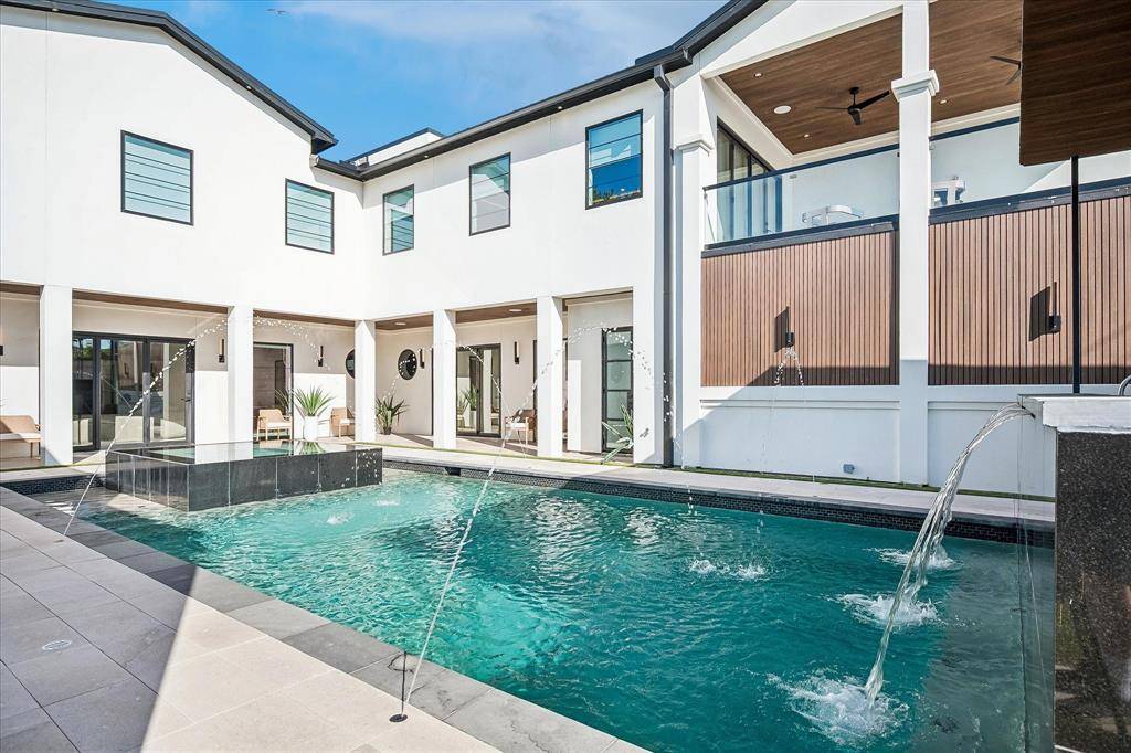 5510 Caladium Drive, Dallas, TX 75230