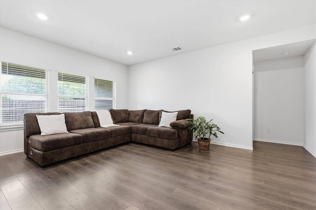 1000 Euston Street, Denton, TX 76209