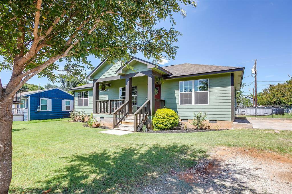 6605 Six J Court, Granbury, TX 76049