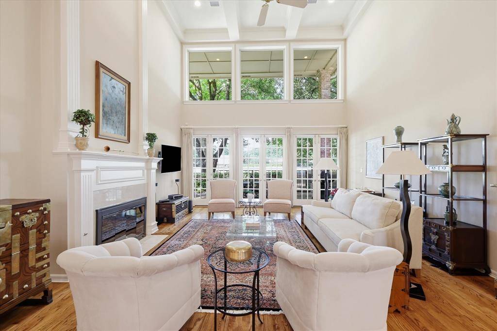 5909 Club Hill Place, Dallas, TX 75248