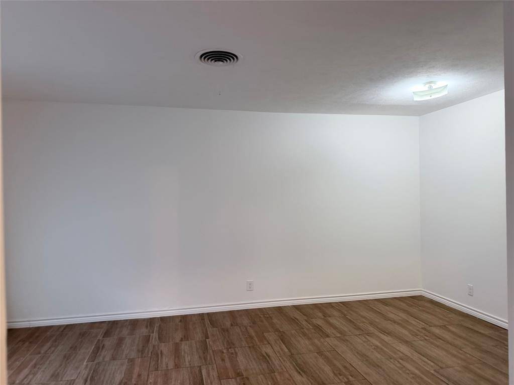 1207 Cherokee Street, Arlington, TX 76012