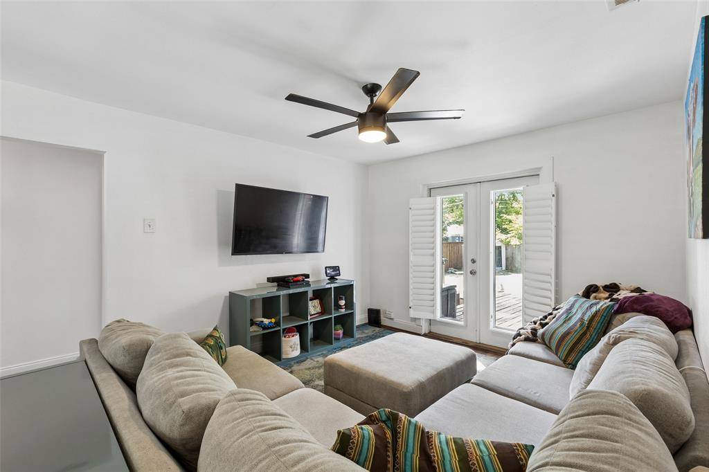 10633 Cayuga Drive, Dallas, TX 75228