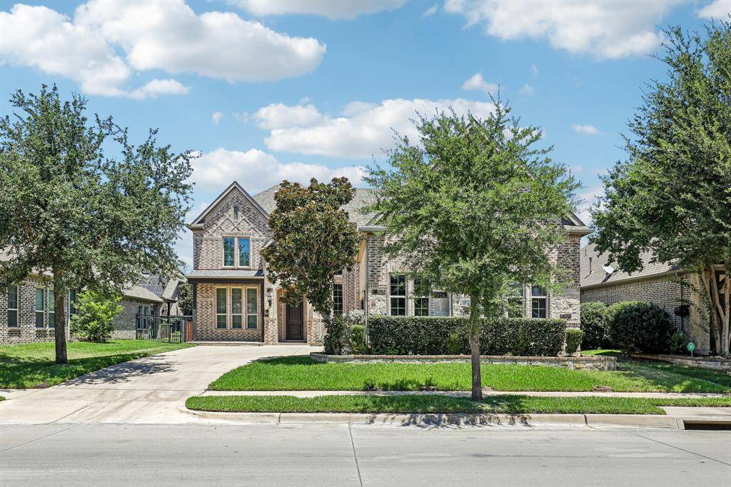 1123 Blue Lake Boulevard, Arlington, TX 76005