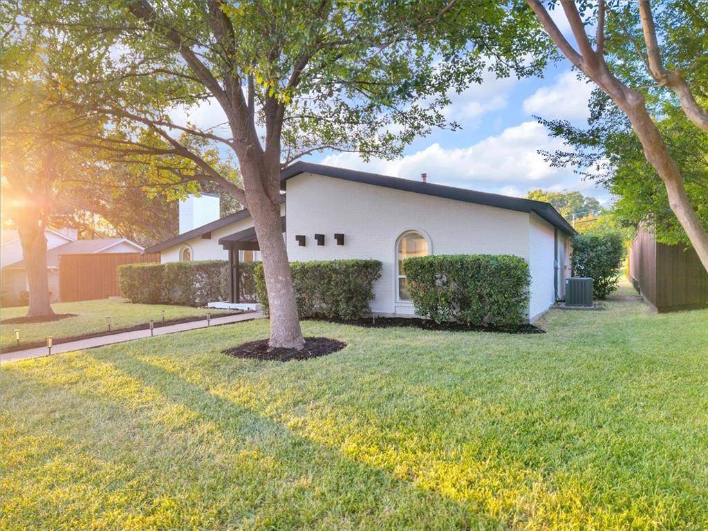 6631 Hunters Ridge Drive, Dallas, TX 75248
