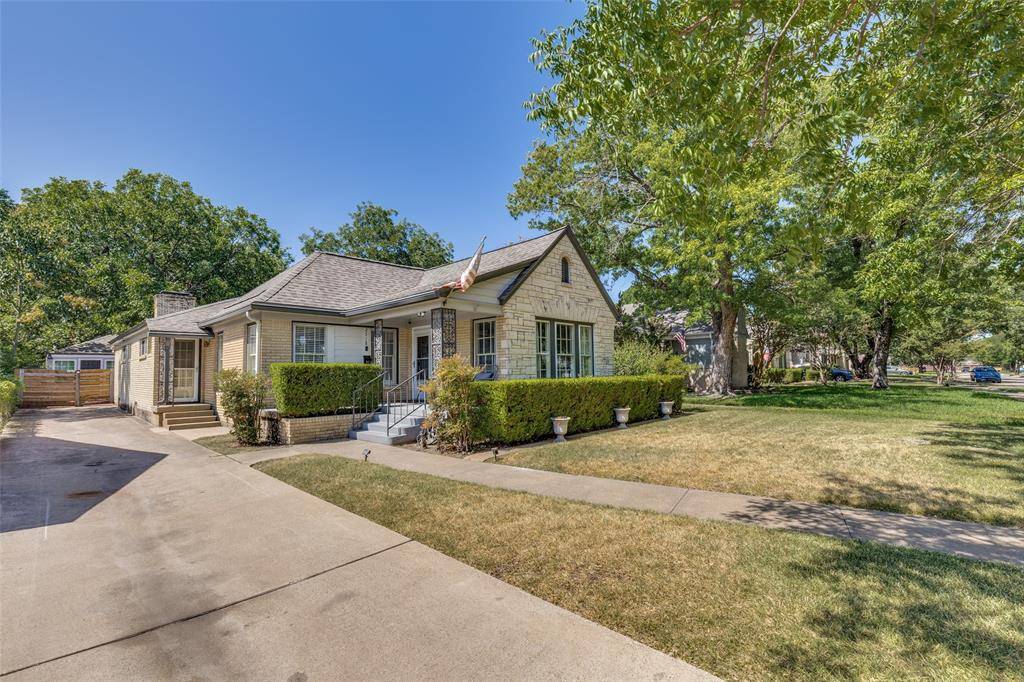2518 Marvin Avenue, Dallas, TX 75211