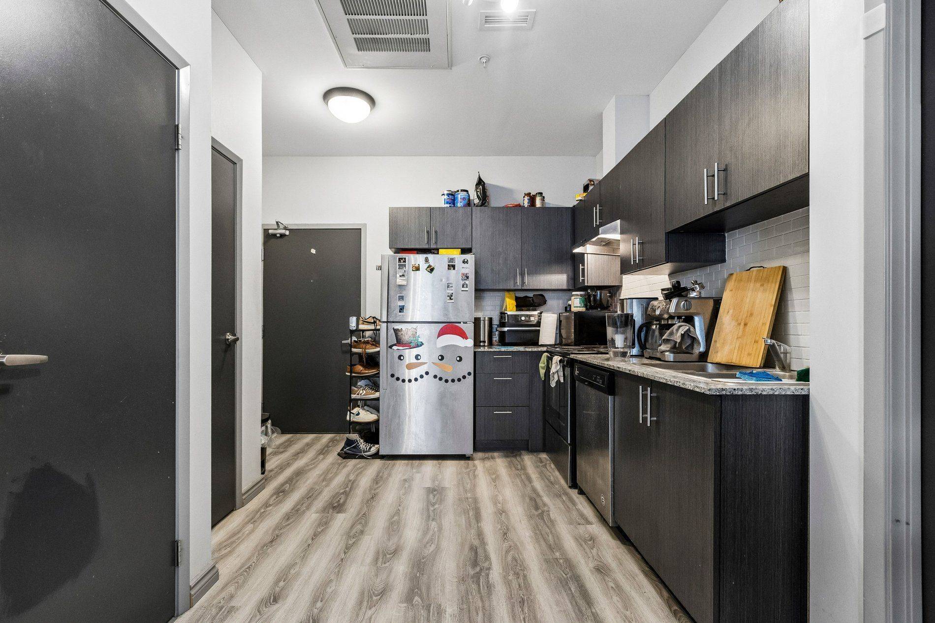 275 Larch ST #F115, Waterloo, ON N2L 3R2
