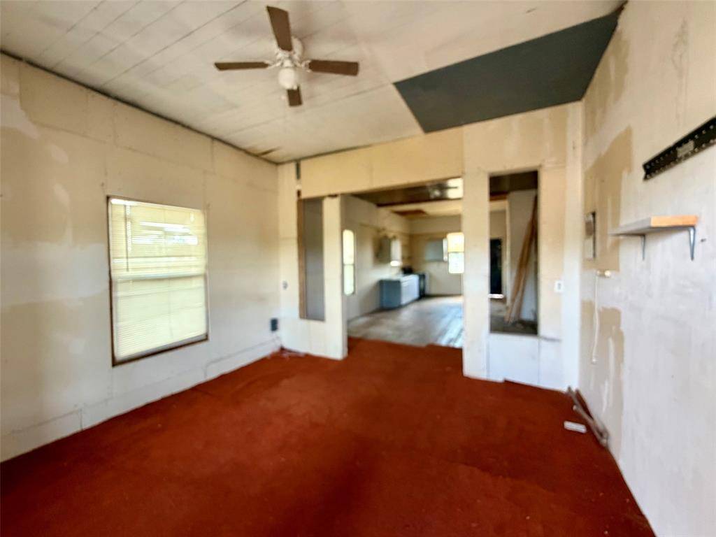 210 E Campbell Street, Stamford, TX 79553