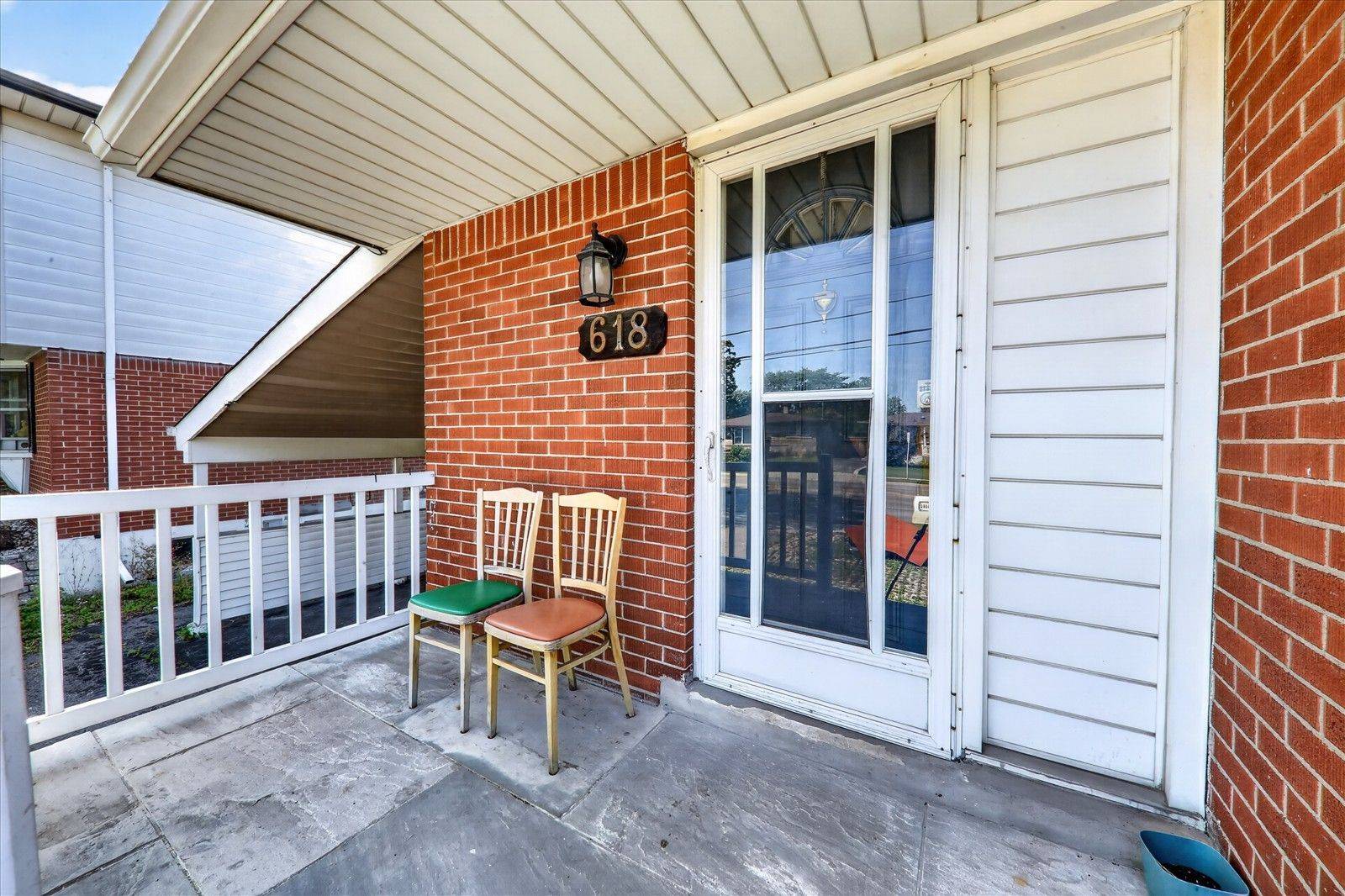 618 Upper Ottawa ST, Hamilton, ON L8T 3T5