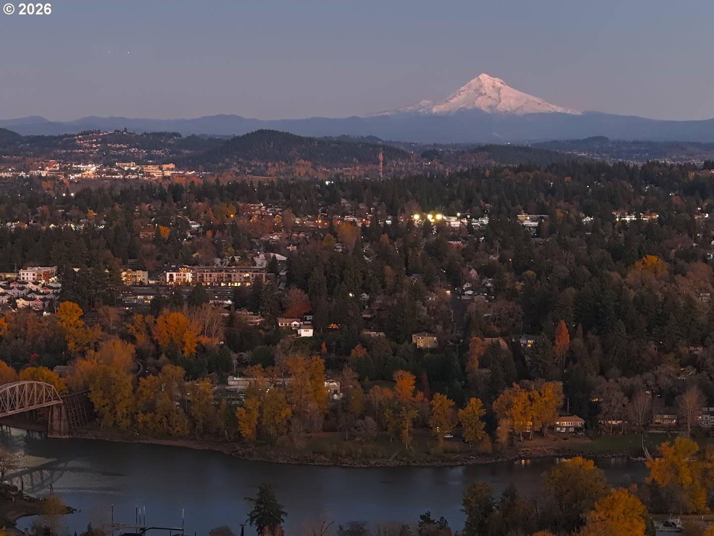 571 2nd ST, Lake Oswego, OR 97034