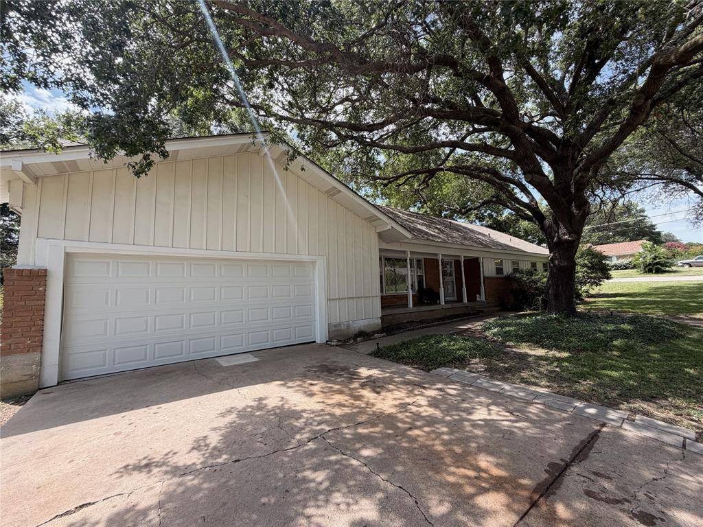 3100 Cortez Drive, Fort Worth, TX 76116