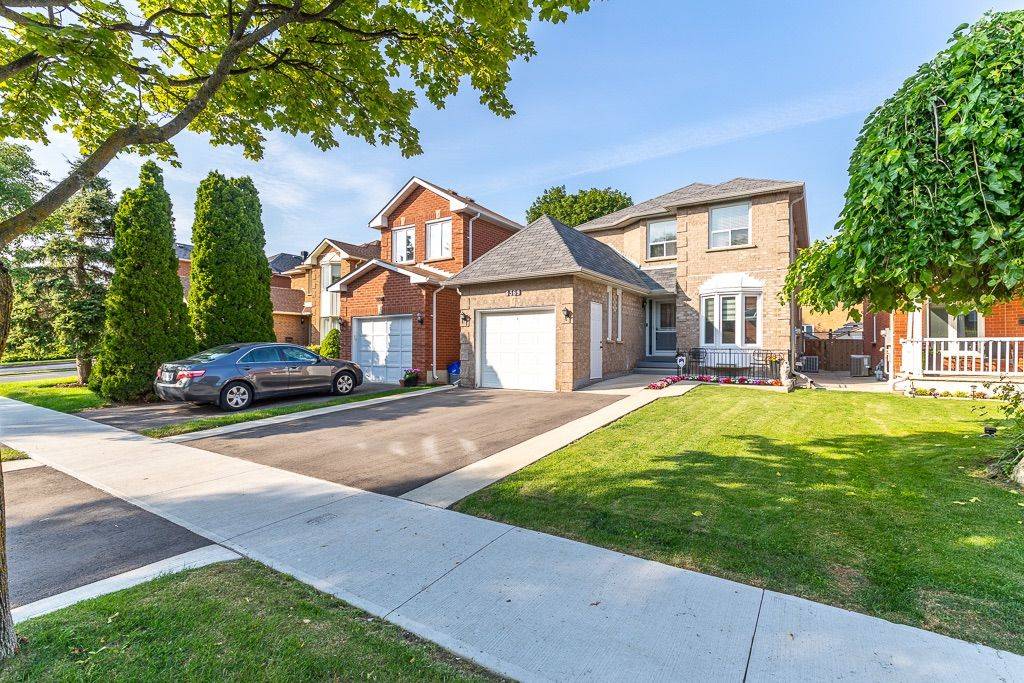 6369 Longspur RD, Mississauga, ON L5N 6H1