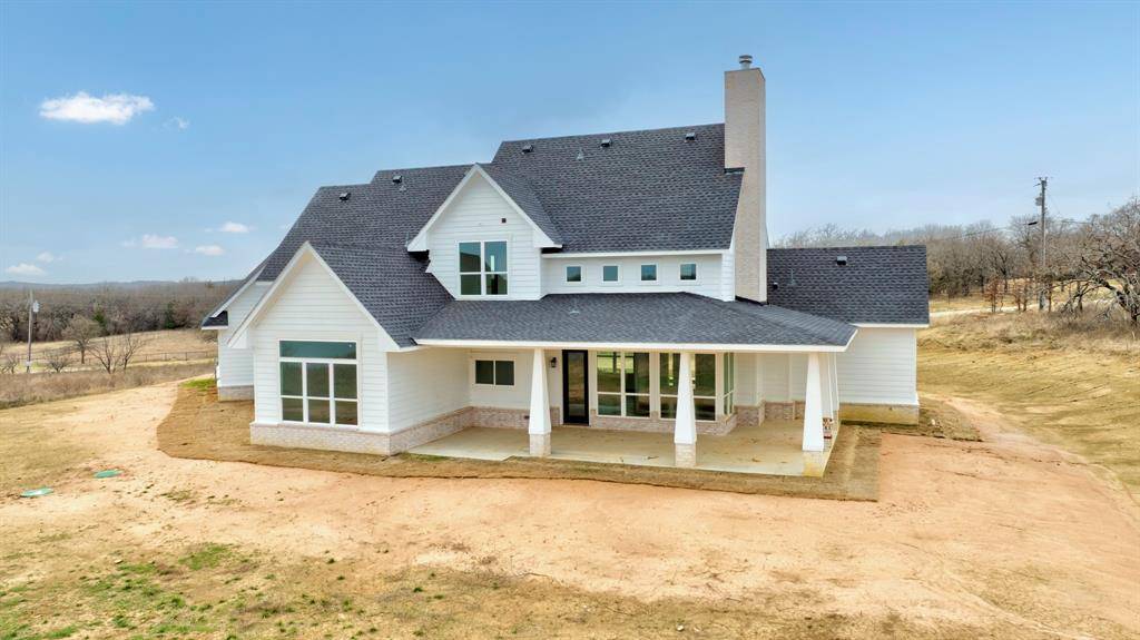 117 Mustang Springs Circle, Sunset, TX 76270