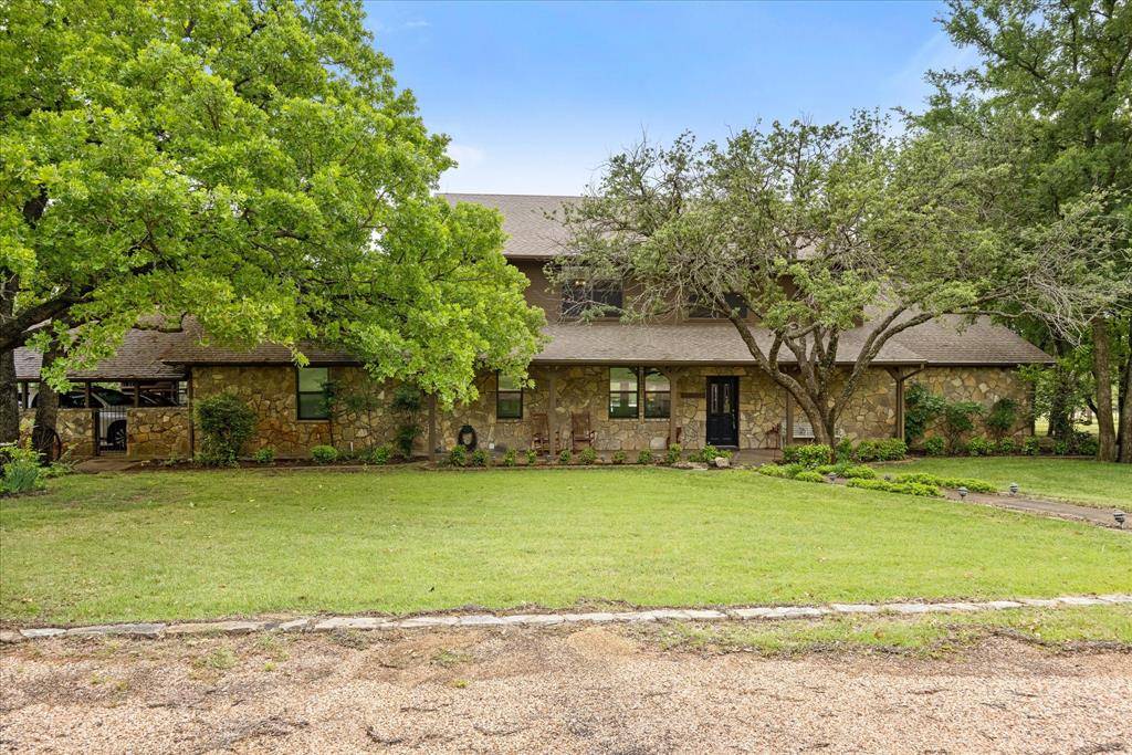 3165 Fm 51, Bluff Dale, TX 76433